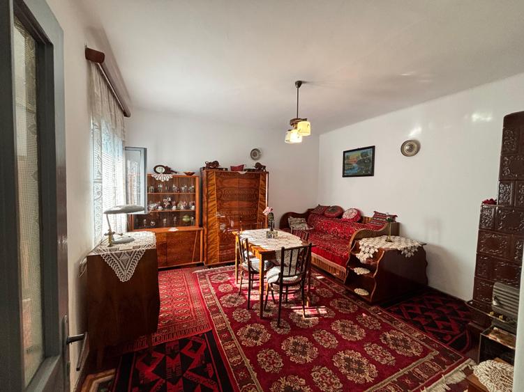 Casă +Teren Rm. Vâlcea str. N. Bălcescu