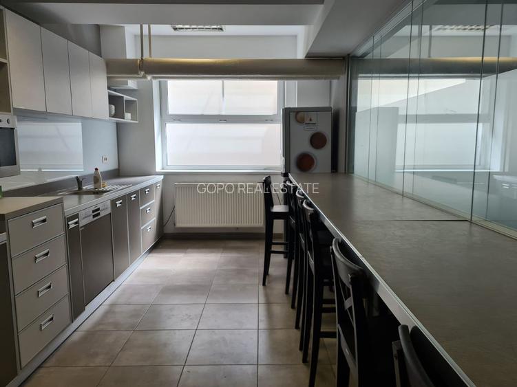 Cladire de birouri 3000 mp - 11