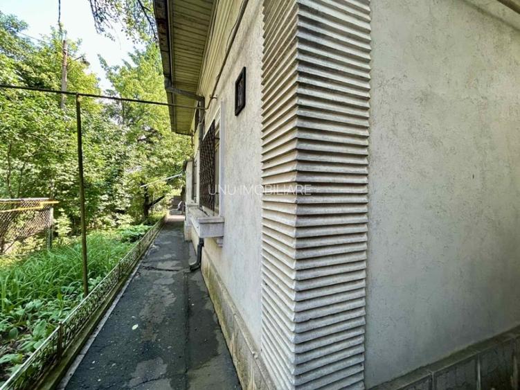 Vilă Copou Iași 5 camere, garaj, pod mansardabil D+P+Pod - 16