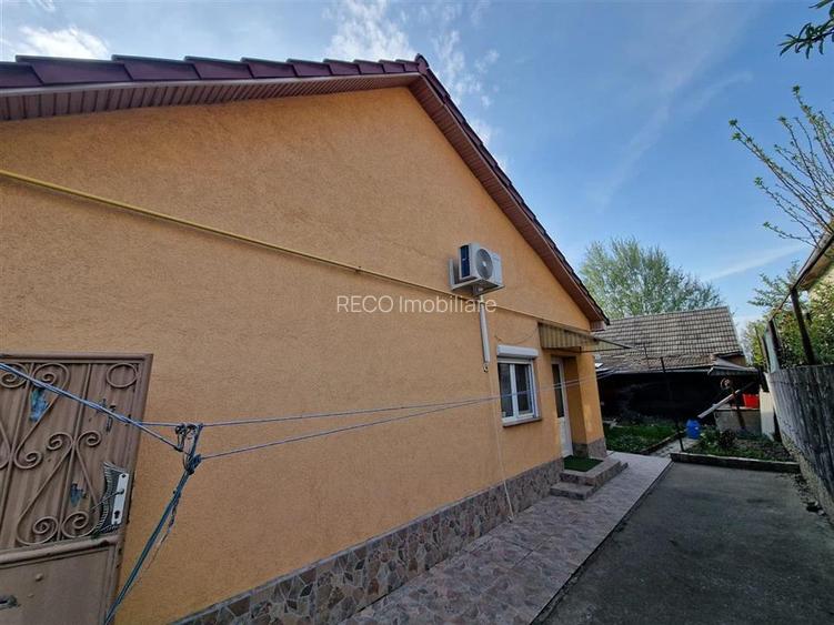 Casa cu 2 camere+living, renovata complet, in Episcopia Bihor - 17