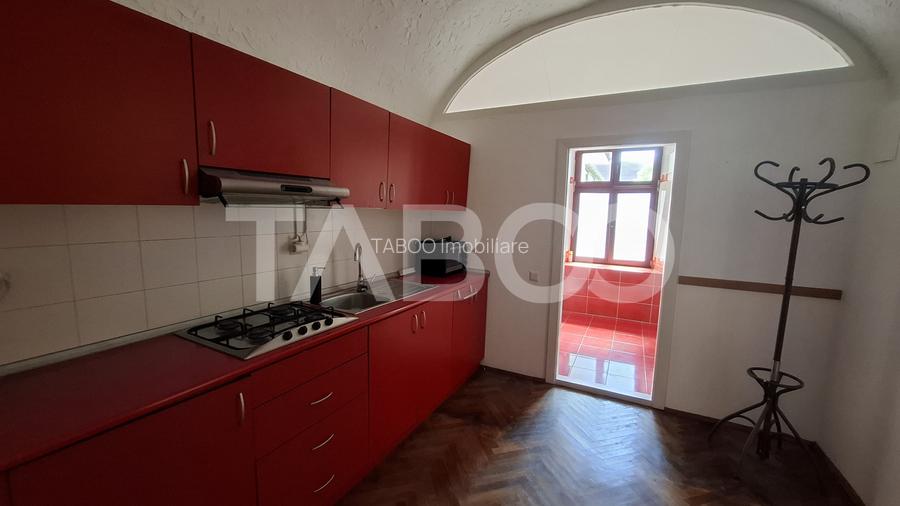 Apartament 2 camere de vanzare 70 mp zona Centrul Istoric - 8