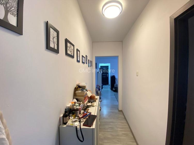 4 camere renovate, 60 mp + balcon, etaj 10/11 – Drumul Taberei V7 - 7