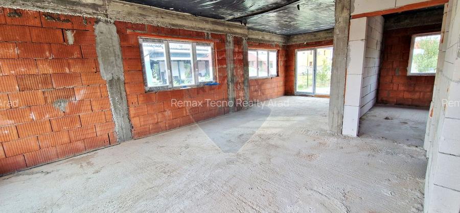 Casa individuala P+M, 146 mp utili, 397 mp teren - Sofronea - 7