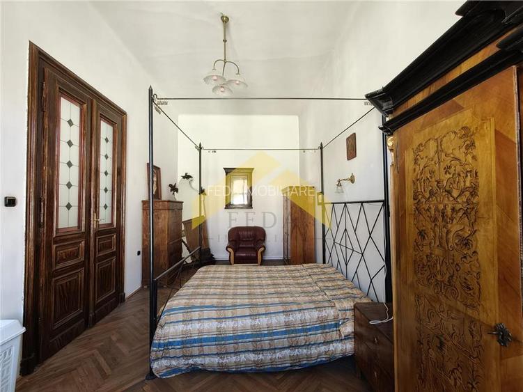 Apartament de inchiriat 4 camere Palatul Neuman - 9