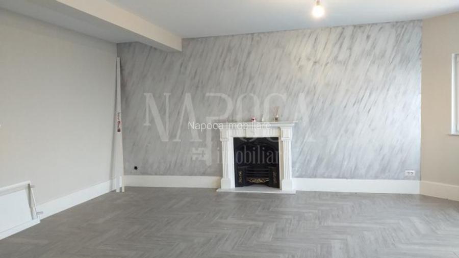 Casa 4 camere de vanzare in Dezmir - 2