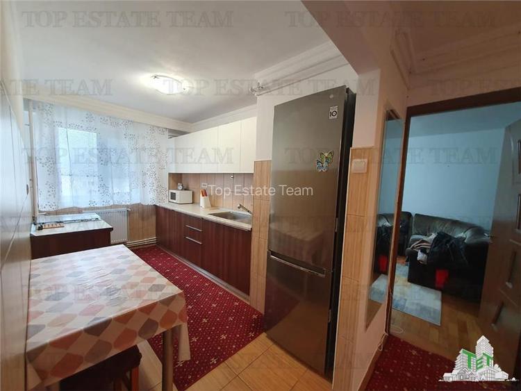 Apartament 2 camere decomandat cu vedere la mare si lac CONSTANTA - 10