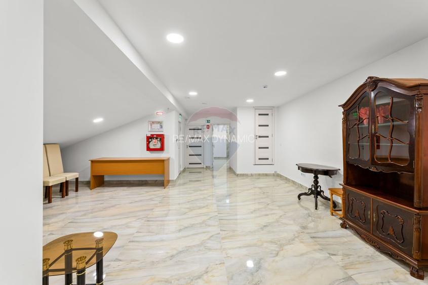 Spatiu comercial de inchiriat la mansarda - 5