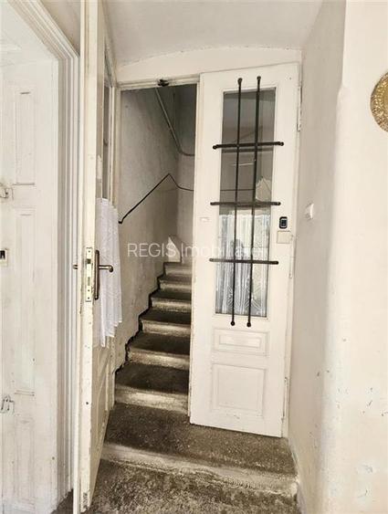 Apartament 6 Camere / Curte Privata | Centrul Istoric/ COMISION 0 - 27