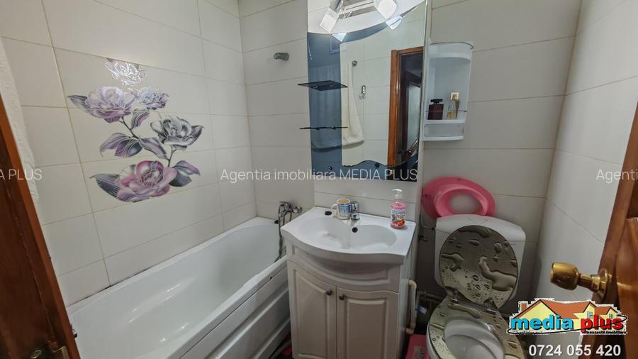 Apartament 3 camere semidecomandat – Zona Aviației - 10