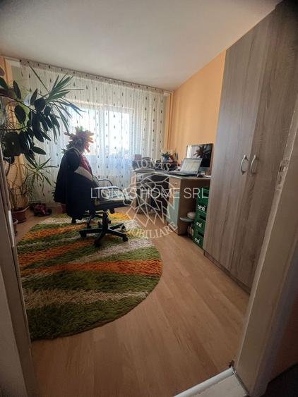 Apartament decomandat 4 camere 85 mp-balcon-etaj 3-parcare-Zona Lama - 9