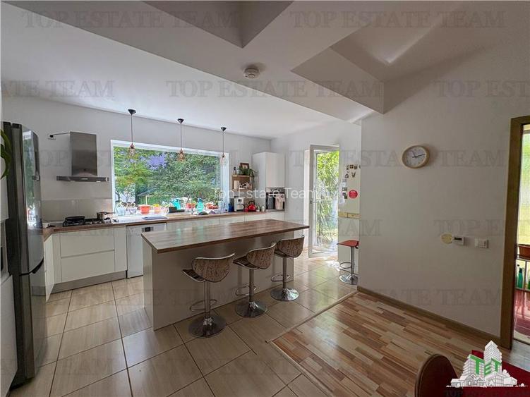 Vila P+2 cu vedere spectaculoasa la lacul Siutghiol, Mamaia-Sat - 6