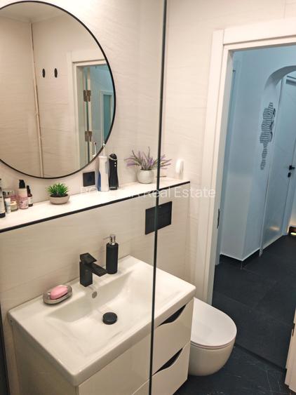 Apartament 3 camere decom. 75 mp - 3 min metrou  Bd. 1 Dec. 1918 - Trapezului - 12