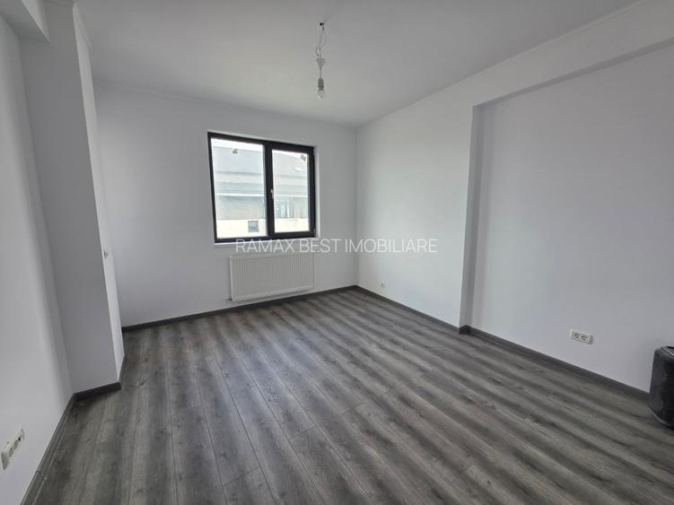 Chiajna, pe strada Ilie Petre, centrala, balcon - 2