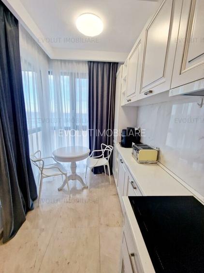 3 Camere de Lux - vedere frontala la mare in Faleza Nord