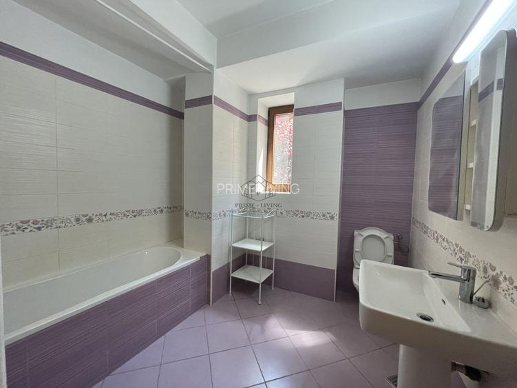 VILA CU 5 DORMITOARE IN COMPLEX REZIDENTIAL - 9