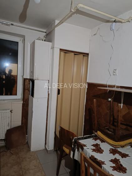 Apartament 3 camere, de vânzare, decomandat, zona Complex Hermes - 5