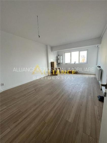 Vand apartament cu 2 camere tip studio I Metrou I 83000 ! - 4