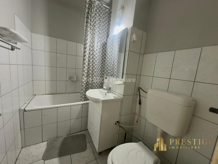 Garsoniera tip D de vanzare pe str.Bumbacului, zona Nufarul - Oradea - 11