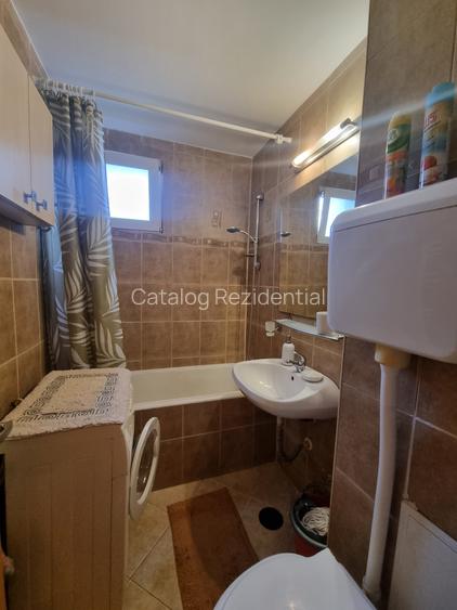 Apartament cu 2 camere de vanzare in zona Drumul Taberei metrou Favorit - 8