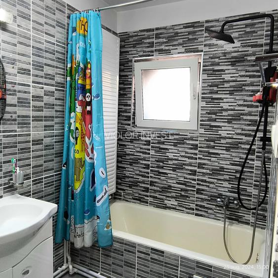 Mosilor, Central, apart 3 cam et 3 - 18