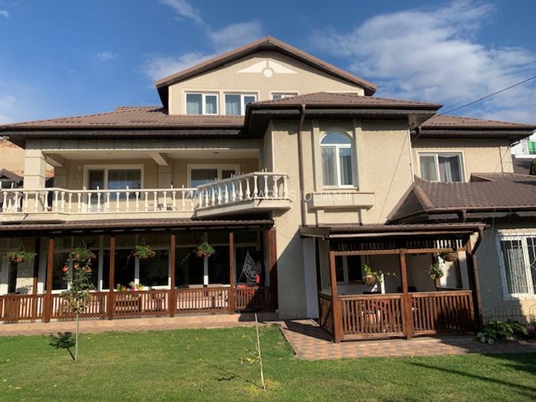 Vila de vanzare/inchiriere, ultracentral, str. Nicolae Titulescu, Bacau - 2