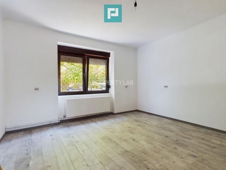 Casă 4 camere, zona centrală în Pâncota - 3