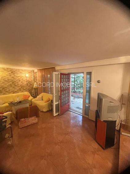 Vilă D+P+2 zona Steaua de Mare Eforie Nord - 2