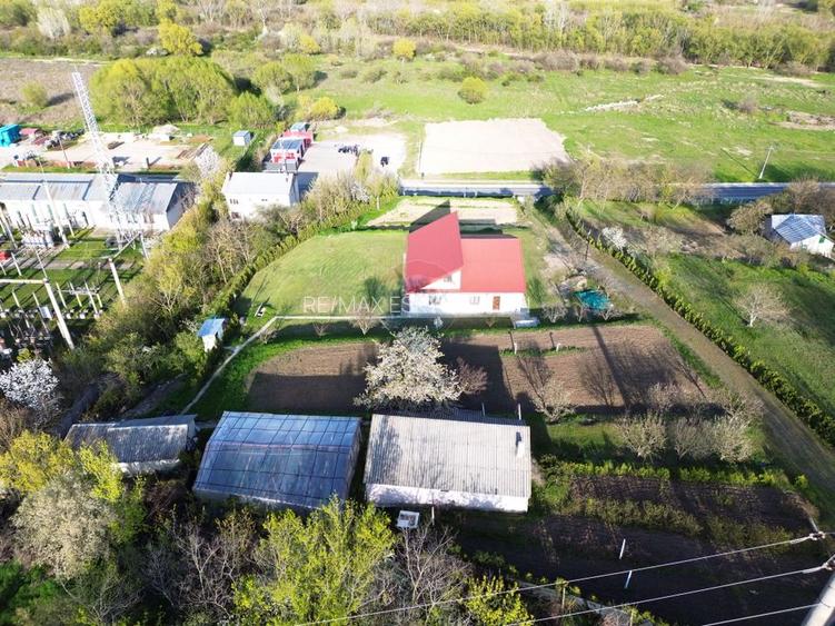 Casă spațioasă P+M și teren generos de 4151 mp în Tg. Bujor Galați - 20