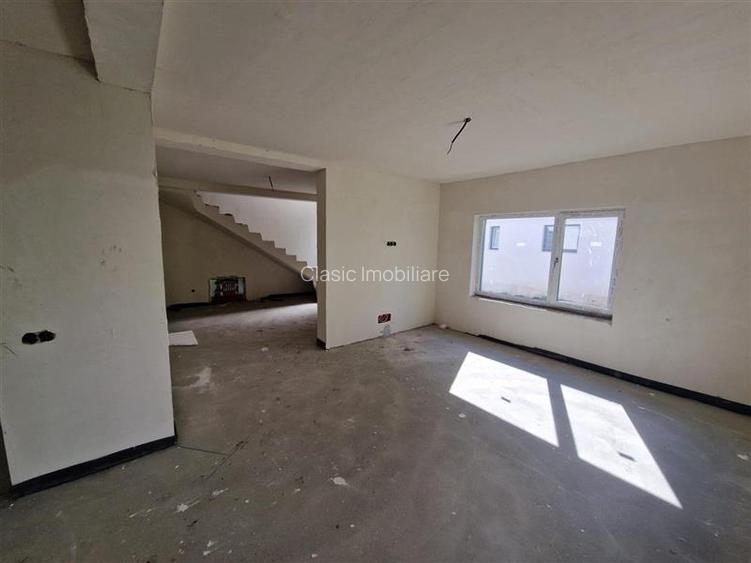 Vanzare casa tip duplex finalizata zona Unitatii Militare Floresti - 6