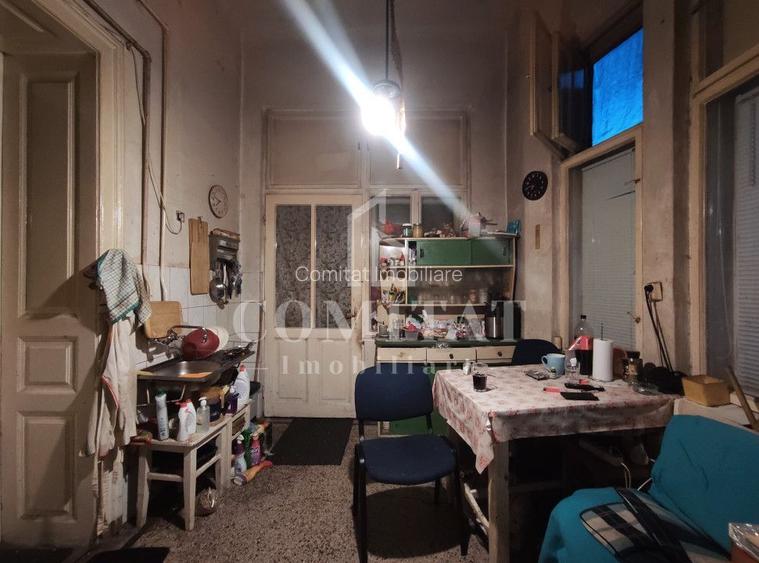 Apartament de vânzare | Clădire istorică | zona str. Republicii - 2