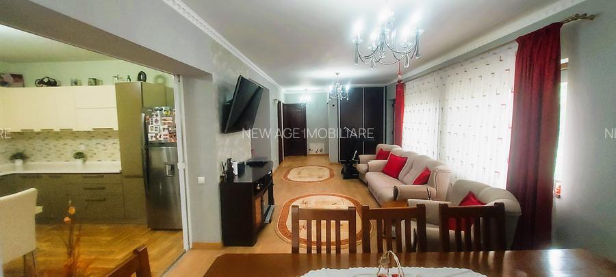 Industriilor-cartier 23 August, P+1, garaj si anexe,teren 389m.p, comision 0%. - 13