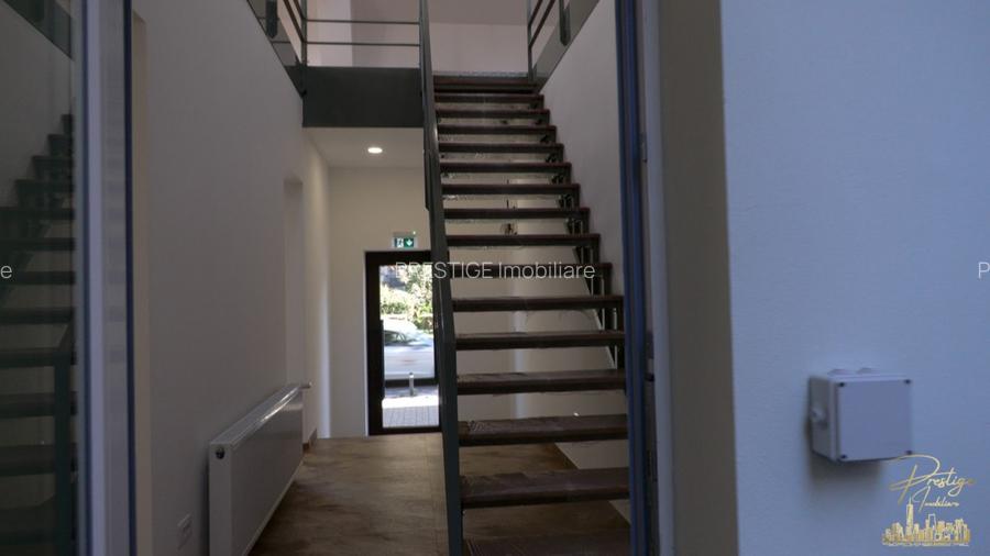 Spatiu comercial / Birou de vanzare in Centru - Piata Avram Iancu - 5