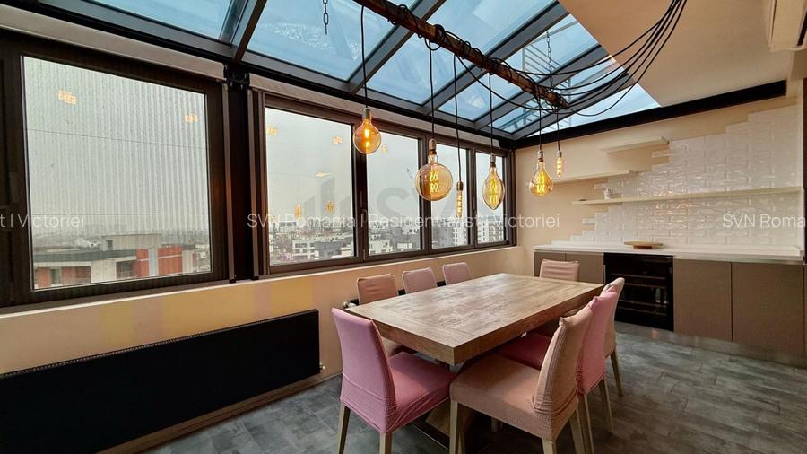 REA1027216 Penthouse Green Lake - 12