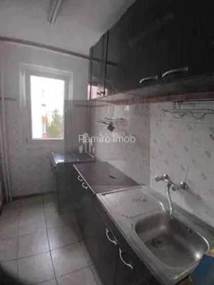OCAZIE Apartament 2 camere zona Giurgiului - 2