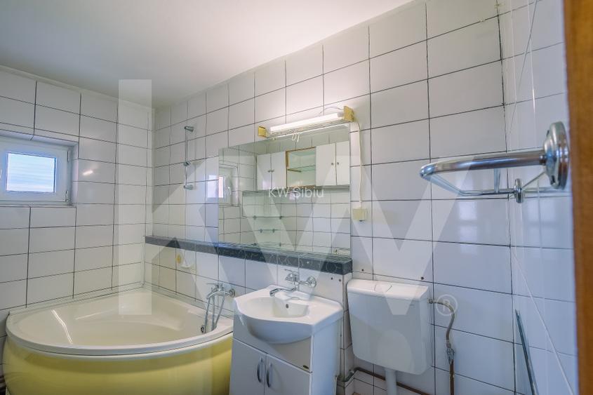 Apartament 3 camere  Etaj 5/8  73 mpu Str. Lunga Sibiu  - 8