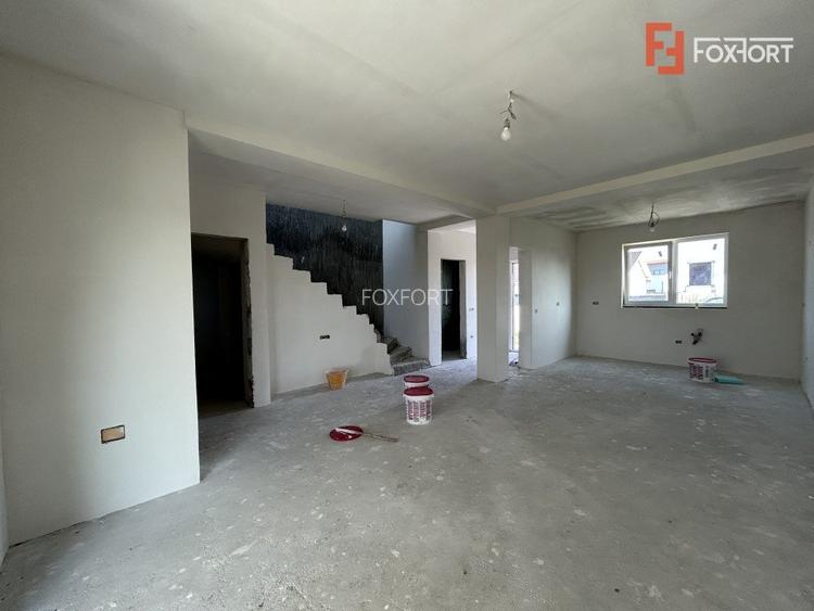 Duplex 4 camere si asfalt, Sacalaz - Parter + Etaj - ID V5368 - 3