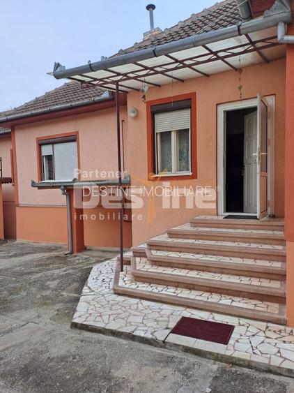 CASA DE VANZARE IN HD - 14