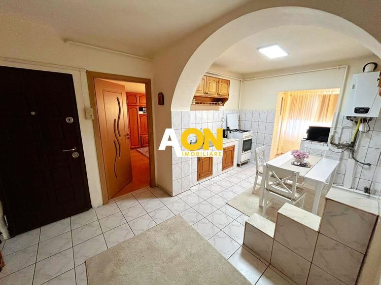 Apartament 2 camere, 48 mp utili, mobilat, utilat, Ampoi 3