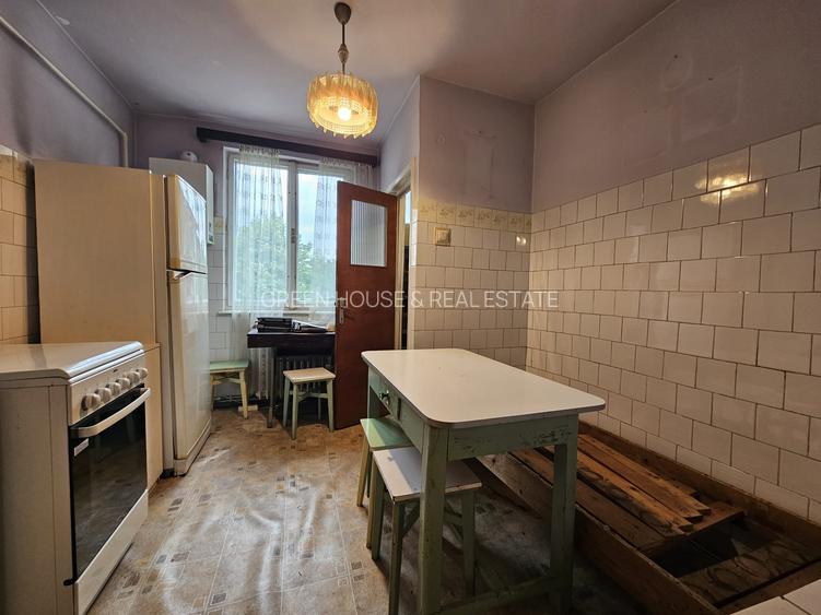 Apartament exclusivist cu garaj si boxa-decomandat--2 balcoane,zona Cuza Voda - 9