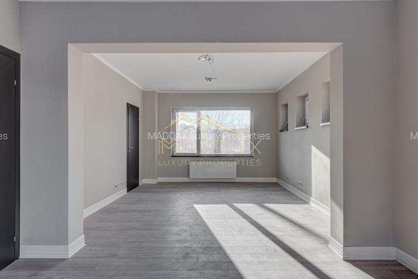 Vila ***400mp*** + Curte Proprie // zona Aviației - 7