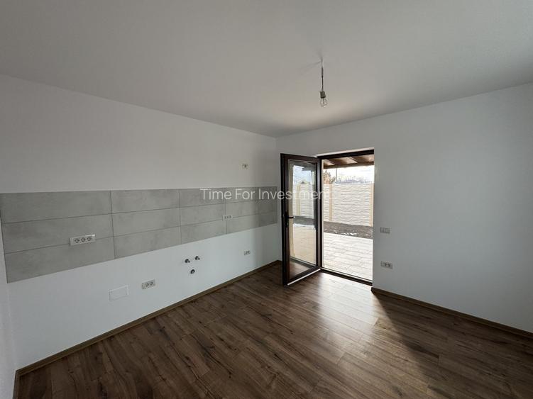 Casa Individuala Parter,Sanmihaiu Roman,3 Camere,Toate Utilitatile - 11