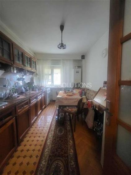 Apartament 3 Camere, Decomandat, zona Piata Moldovei - 3