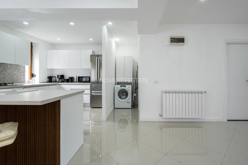 IANCU NICOLAE - AMFITEATRU RESIDENCE, 350 MP, 7 DORMITOARE, 5 BAI, 650 TEREN MP - 58