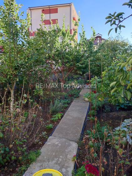 VANZARE SPECIALA Casă / Vilă cu 7 camere, Uverturii MILITARI/Duplex - 8