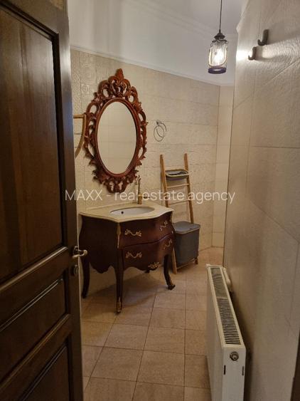 VREI SA LOCUIESTI LANGA CAZINO ? LA 2 PASI DE MARE ? - 2