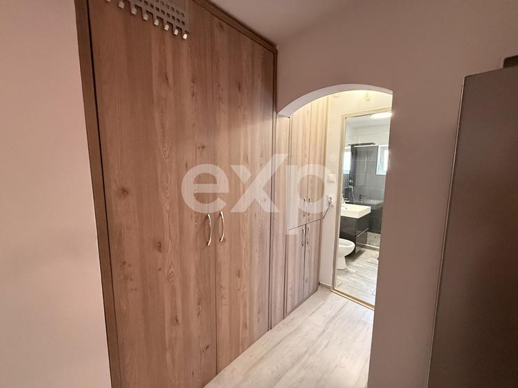 Apartament 2 camere transformat în 3 camere | Central | Etaj 1