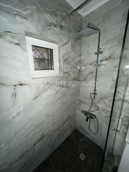 3 camere Tomis III-  zona PECO MOL - 500 EURO - 9