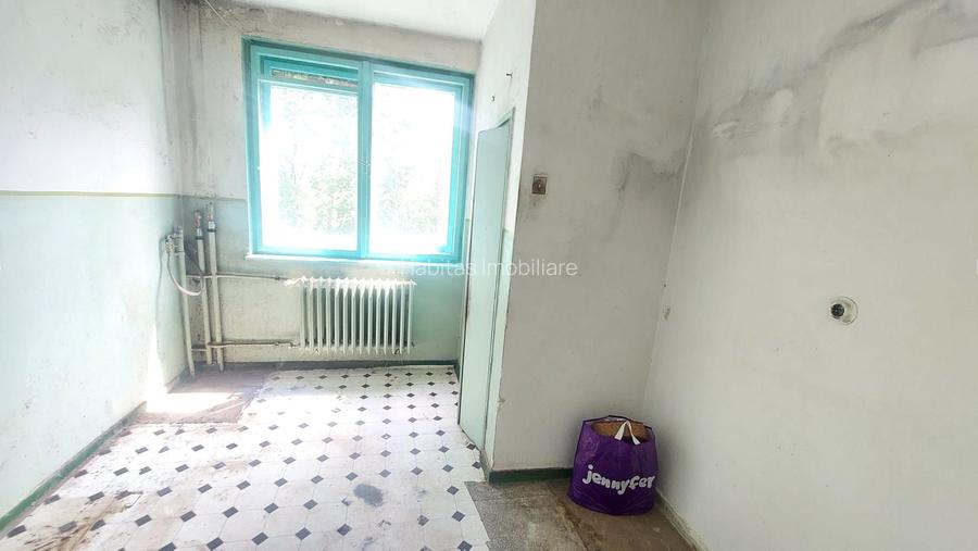 0 %  Comision 3 camere, zona Iulius Mall, 2 balcoane, etaj 1, sudic - 4