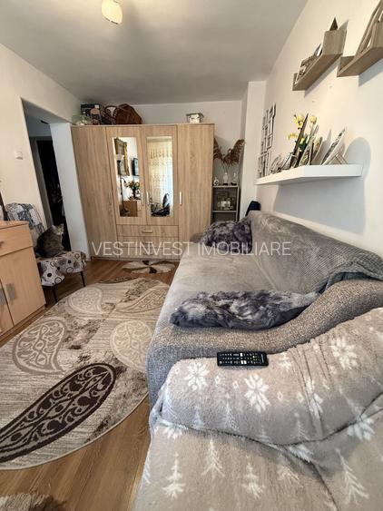 Garsoniera in zona Rogerius - 2