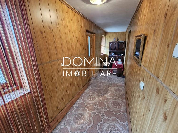 Vanzare casa P+1 situata in comuna Ciuperceni, sat Stramba-Vulcan - 5